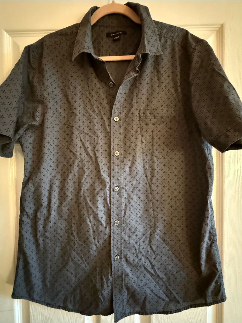 structure men’s Short-Sleeve Button-Up Shirt in Charcoal with Subtle Print